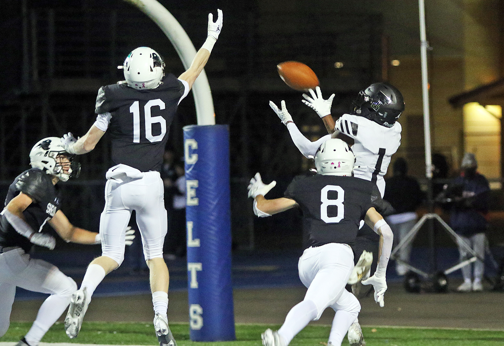 Sheldon Tualatin 6A Oregon football semifinal November 18 2022 Dan Brood 53